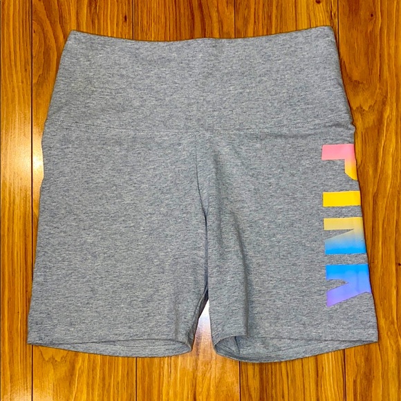 Victoria's Secret PINK High Waist Bike Shorts in Size M - Picture 1 of 6